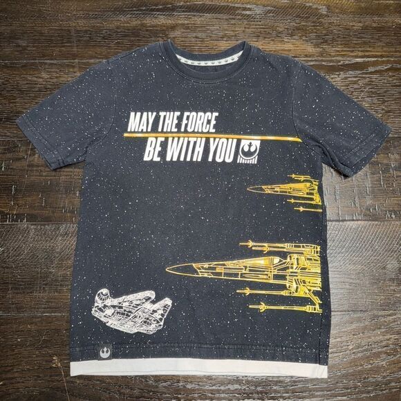Boys size 8 Star Wars may the force be with you tshirt - Picture 1 of 3